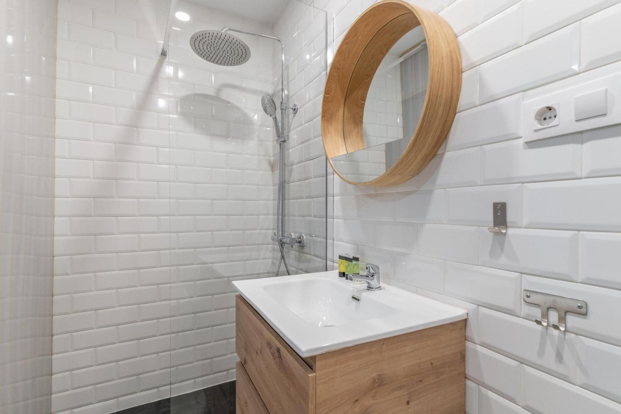 Modern Duplex-2Bedrooms 3Baths-Palacio Madrid Buitenkant foto